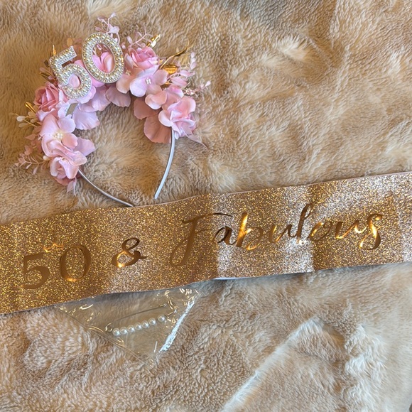 Pink Floral 50th Birthday Headband & Sash - Picture 3 of 3